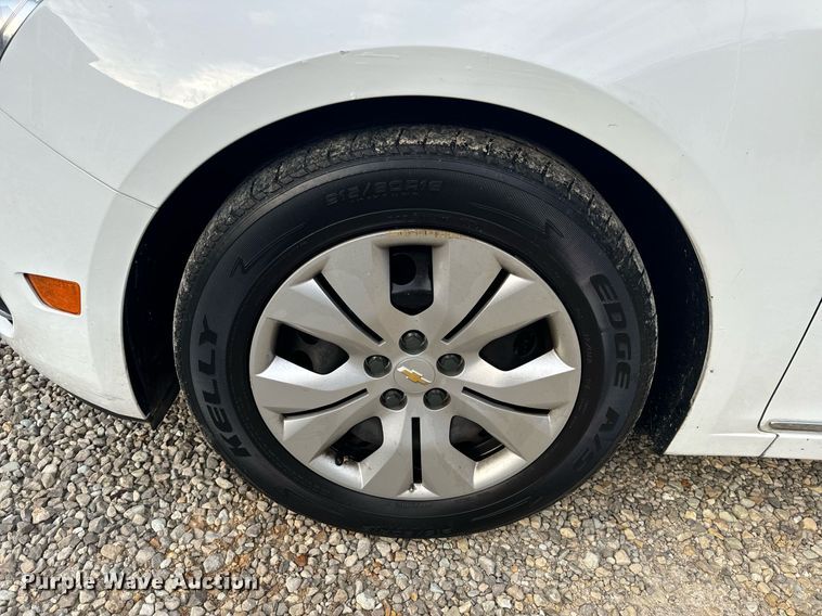 image for item EH6581 2015 Chevrolet Cruze Sedan