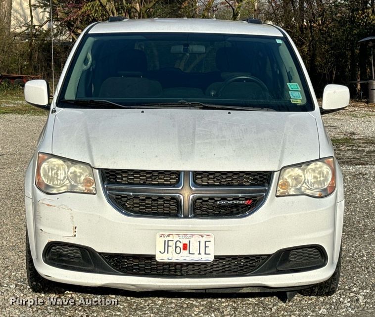 image for item EH6587 2014 Dodge Grand Caravan SXT handicap accessible van