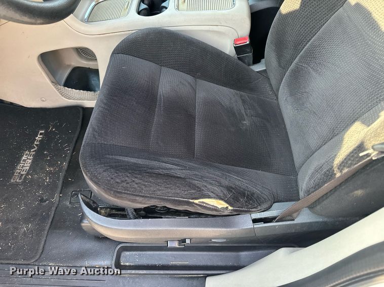 image for item EH6587 2014 Dodge Grand Caravan SXT handicap accessible van