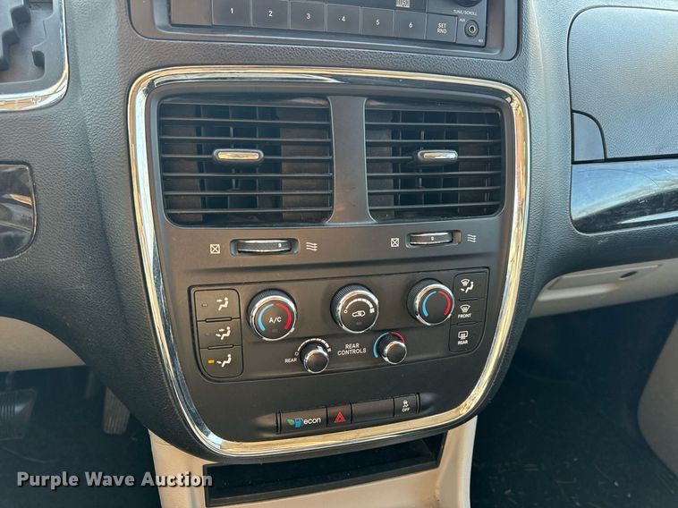 image for item EH6587 2014 Dodge Grand Caravan SXT handicap accessible van