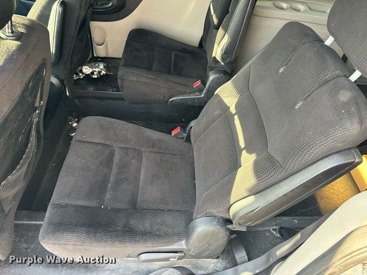 image for item EH6587 2014 Dodge Grand Caravan SXT handicap accessible van