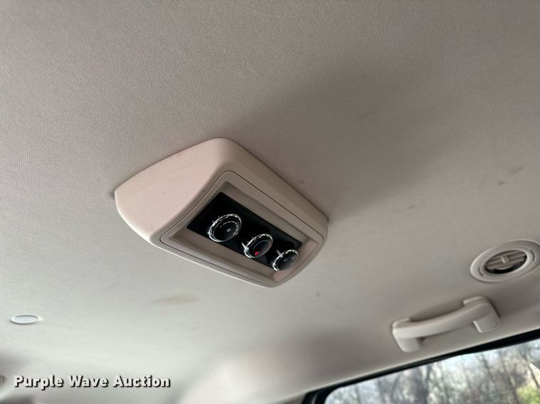 image for item EH6587 2014 Dodge Grand Caravan SXT handicap accessible van