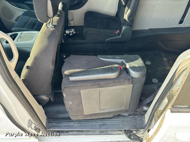 image for item EH6587 2014 Dodge Grand Caravan SXT handicap accessible van