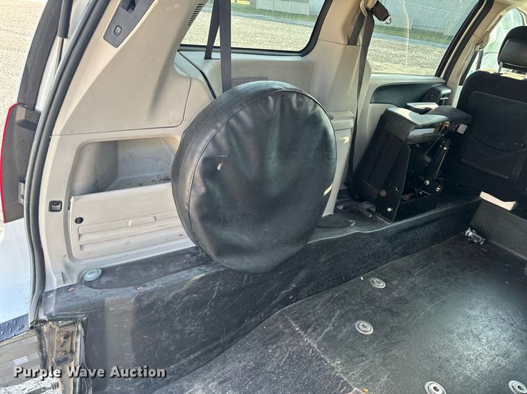 image for item EH6587 2014 Dodge Grand Caravan SXT handicap accessible van