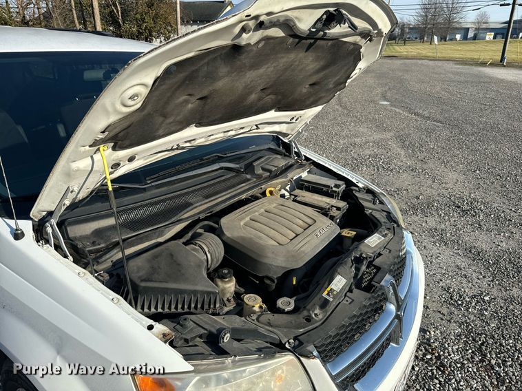 image for item EH6587 2014 Dodge Grand Caravan SXT handicap accessible van