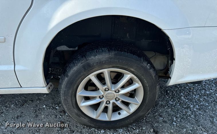 image for item EH6587 2014 Dodge Grand Caravan SXT handicap accessible van