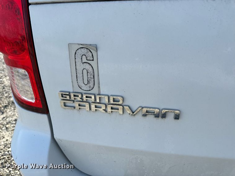 image for item EH6587 2014 Dodge Grand Caravan SXT handicap accessible van