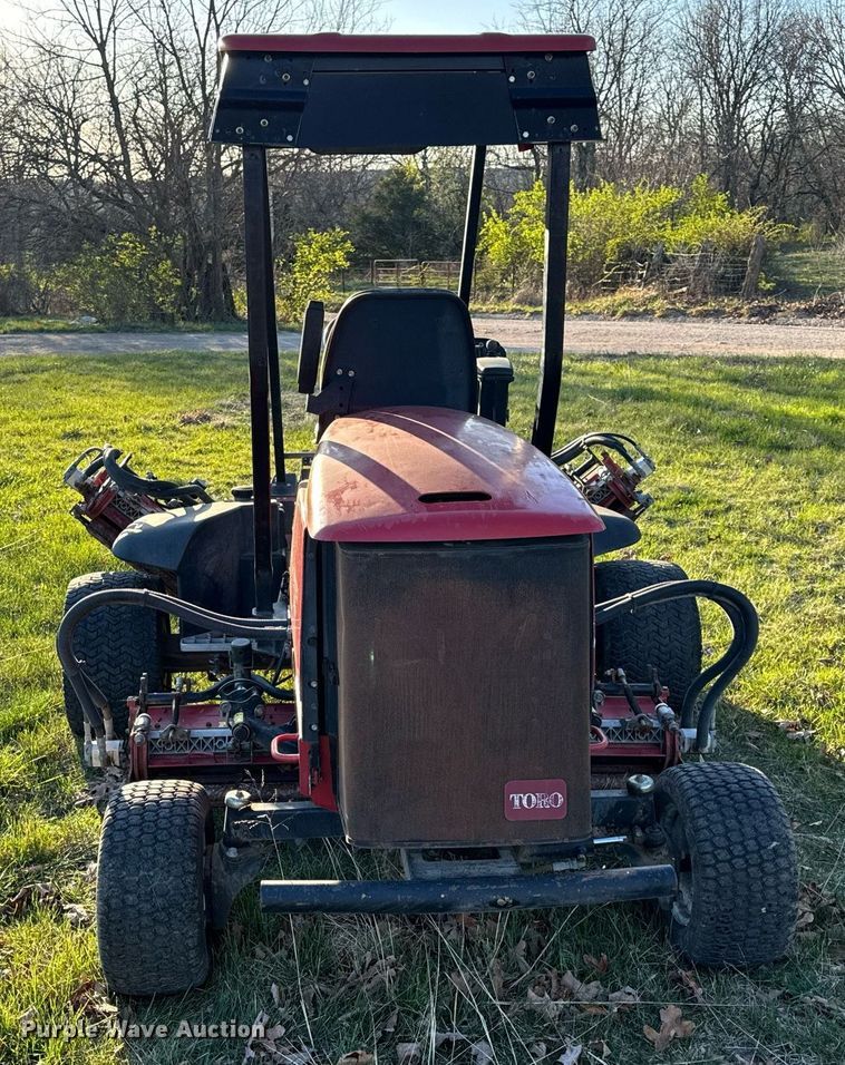 image for item EH6595 Toro ReelMaster 5210 reel mower