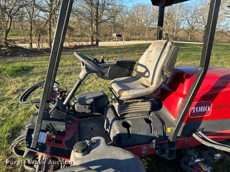 image for item EH6595 Toro ReelMaster 5210 reel mower