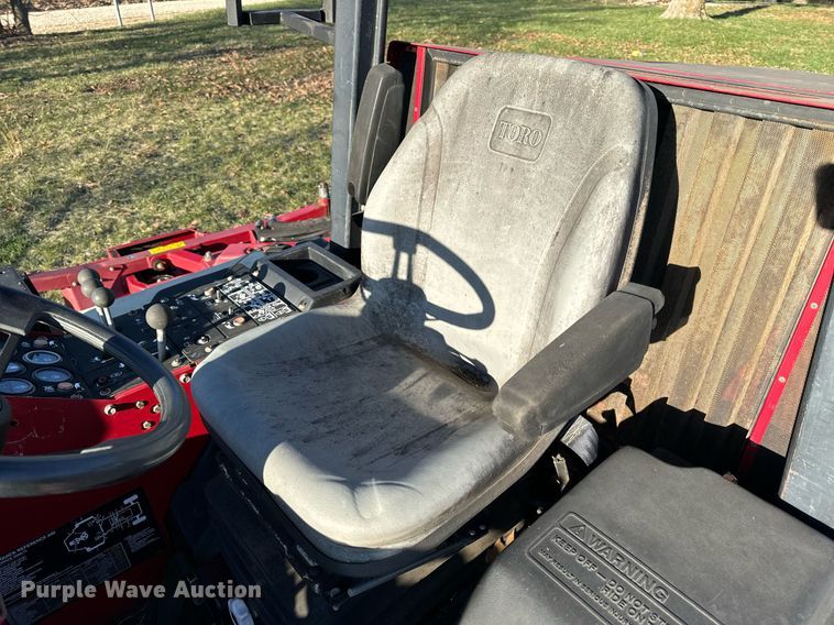 image for item EH6596 Toro Groundsmaster 580D lawn mower