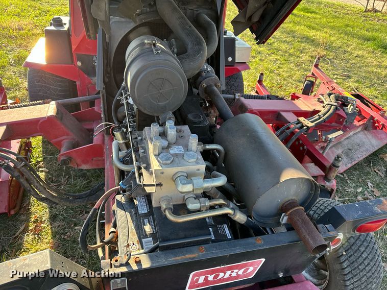 image for item EH6596 Toro Groundsmaster 580D lawn mower