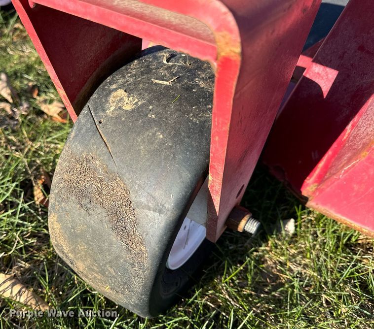 image for item EH6596 Toro Groundsmaster 580D lawn mower