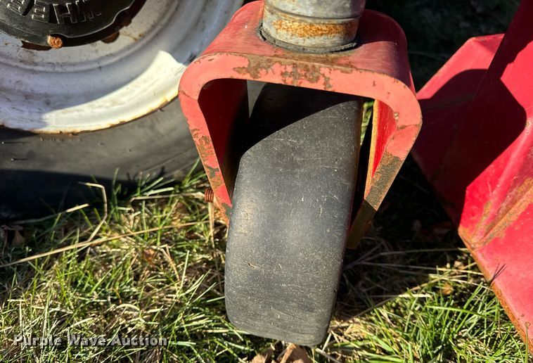 image for item EH6596 Toro Groundsmaster 580D lawn mower