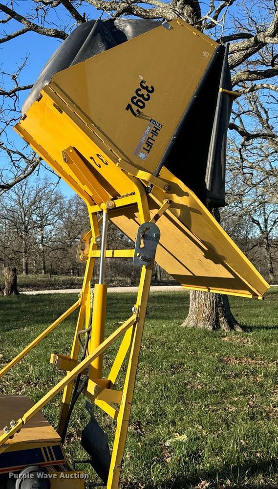 image for item EH6597 Hustler 3200 lawn mower