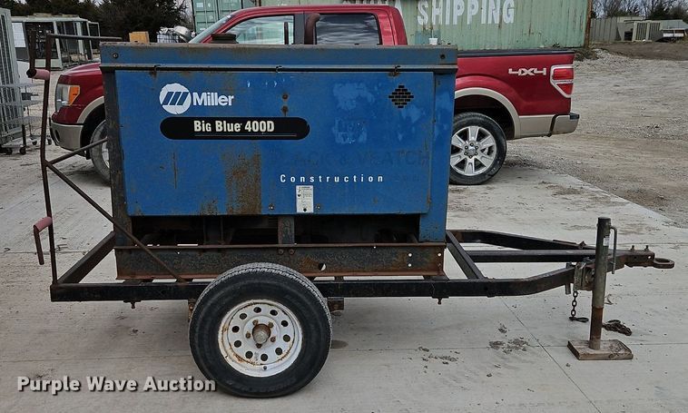 image for item EI3597 Miller Big Blue 400D welder