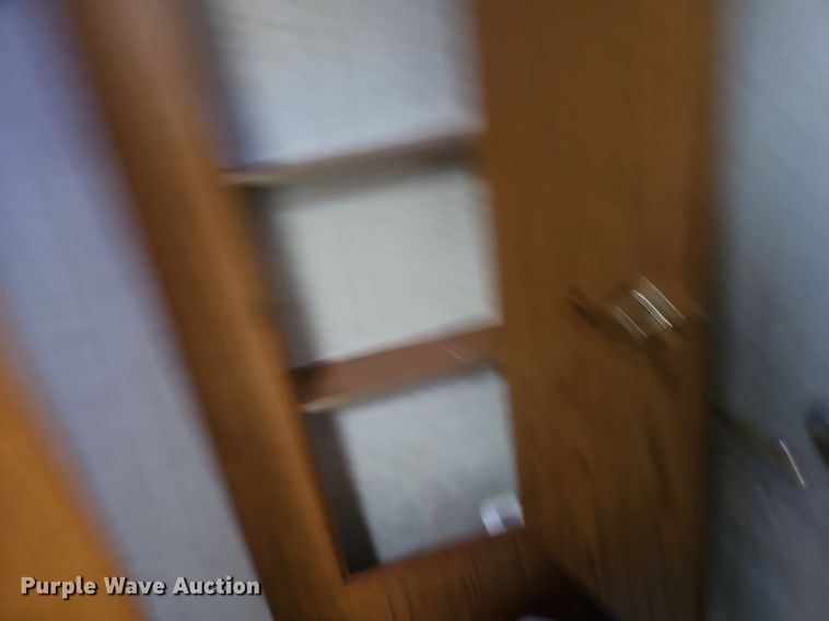 image for item EI3604 2000 Jayco 3310 RLS Designer camper