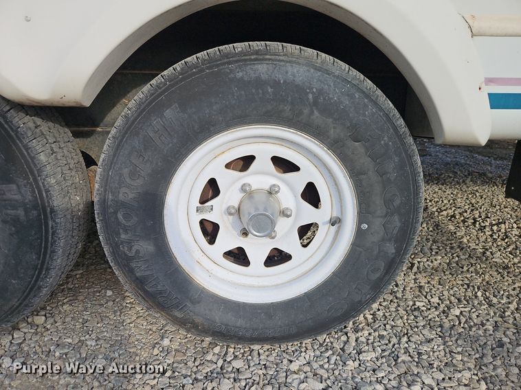 image for item EI3604 2000 Jayco 3310 RLS Designer camper