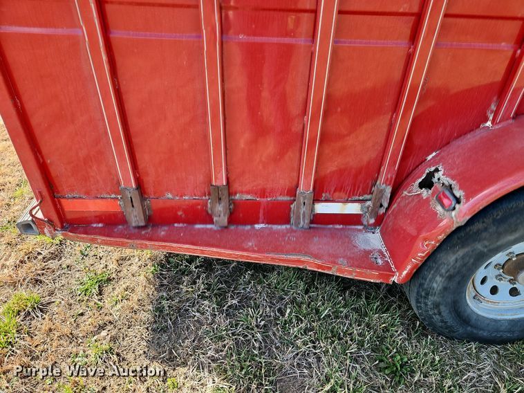 image for item EI3606 1999 Titan livestock trailer