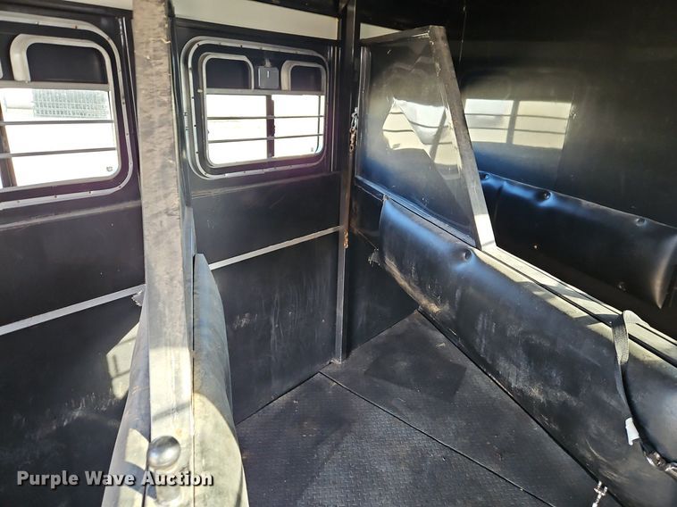 image for item EI3616 1996 Diamond D livestock trailer