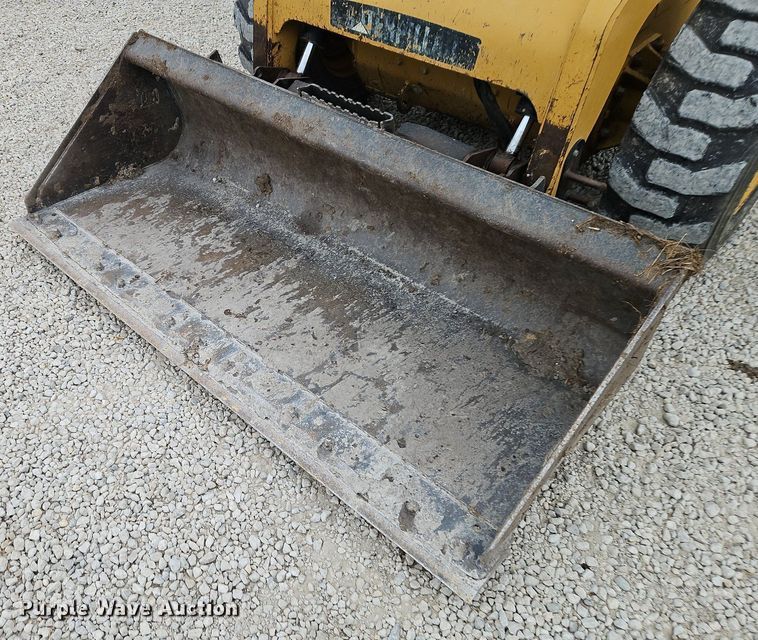 image for item EI3618 2007 Caterpillar  246C skid steer loader