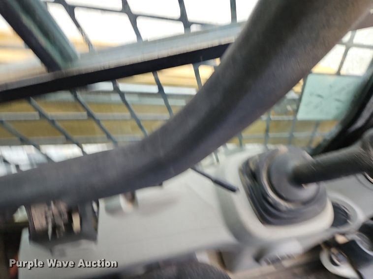 image for item EI3618 2007 Caterpillar  246C skid steer loader