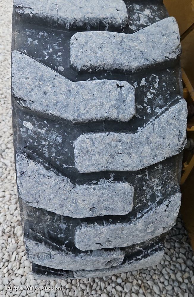 image for item EI3618 2007 Caterpillar  246C skid steer loader