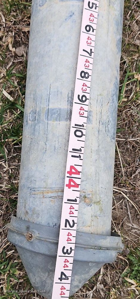 image for item EI3619 Galvanized light poles