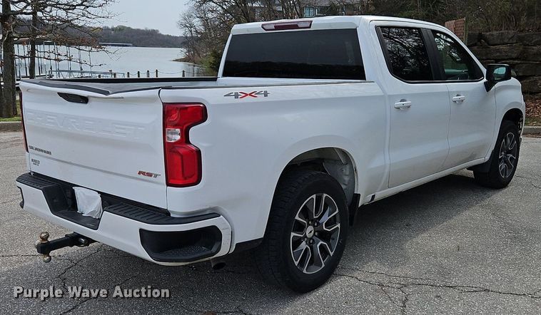 image for item EI3639 2019 Chevrolet  Silverado 1500 Crew Cab pickup truck