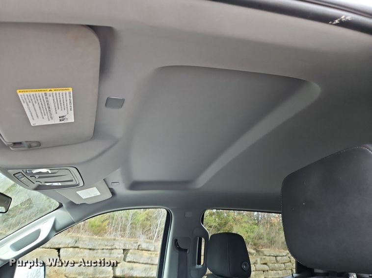 image for item EI3639 2019 Chevrolet  Silverado 1500 Crew Cab pickup truck