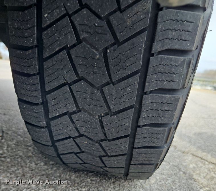 image for item EI3639 2019 Chevrolet  Silverado 1500 Crew Cab pickup truck