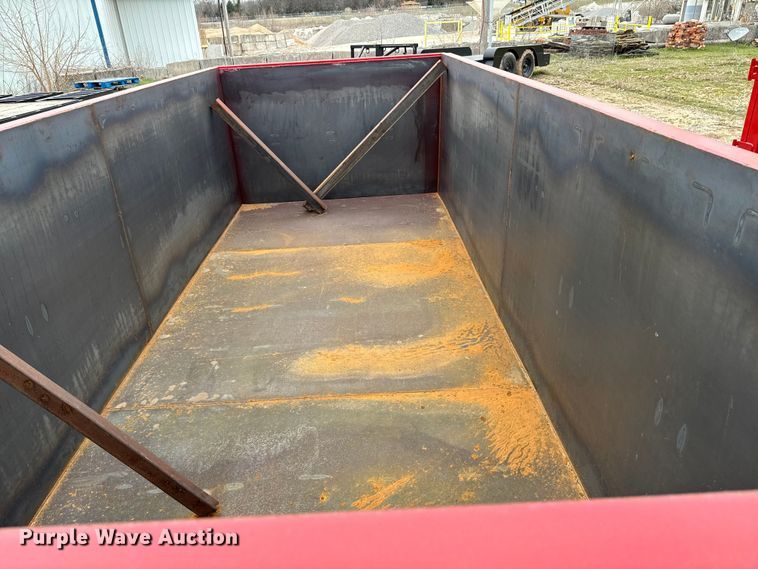 image for item EJ0302 Okie Fabrication roll-off container 