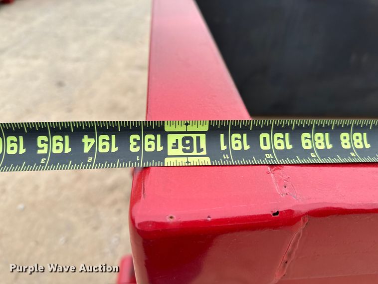 image for item EJ0303 Okie Fabrication roll-off container 