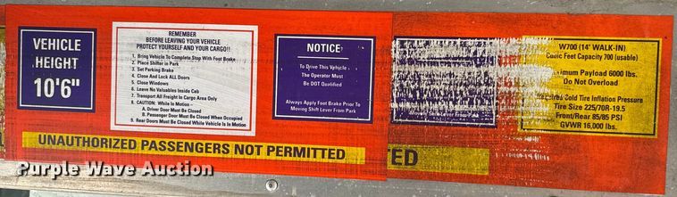 image for item EJ0320 2000 Freightliner MT45 Food truck