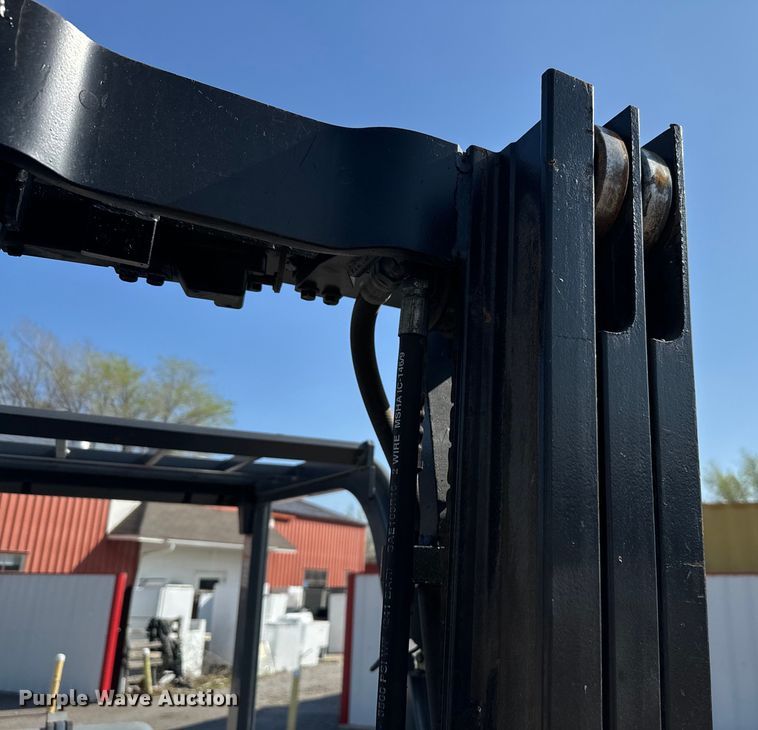 image for item EJ0322 Toyota 8FGU15 forklift