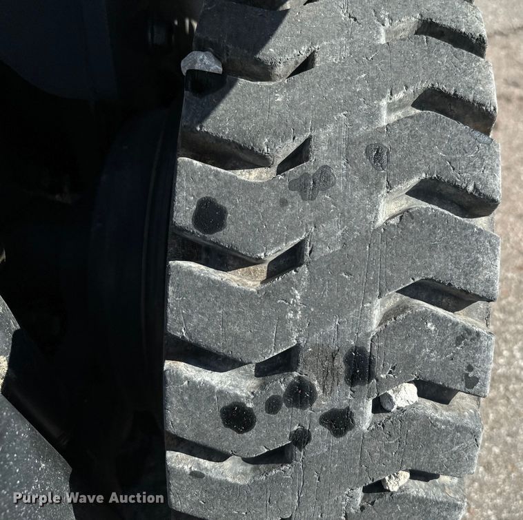 image for item EJ0322 Toyota 8FGU15 forklift