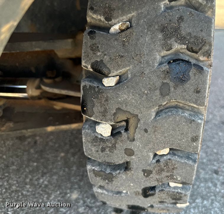 image for item EJ0322 Toyota 8FGU15 forklift