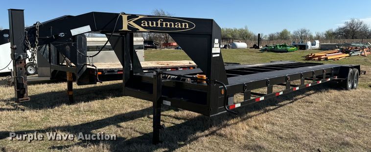 image for item EJ0329 2014 Kaufman equipment trailer