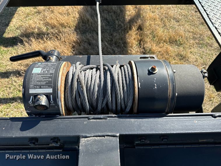 image for item EJ0329 2014 Kaufman equipment trailer