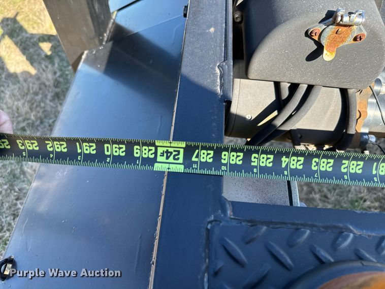 image for item EJ0329 2014 Kaufman equipment trailer