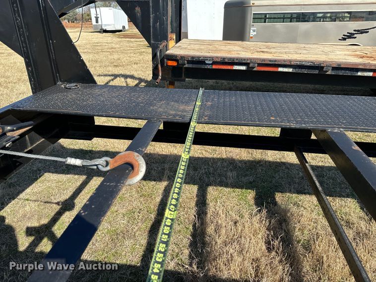 image for item EJ0329 2014 Kaufman equipment trailer
