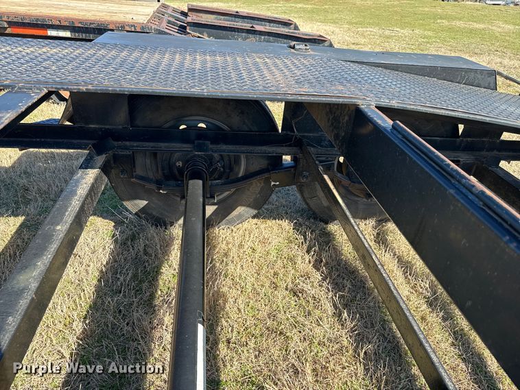 image for item EJ0329 2014 Kaufman equipment trailer