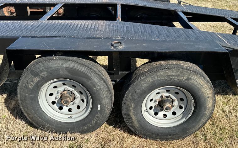 image for item EJ0329 2014 Kaufman equipment trailer