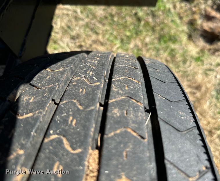 image for item EJ0329 2014 Kaufman equipment trailer