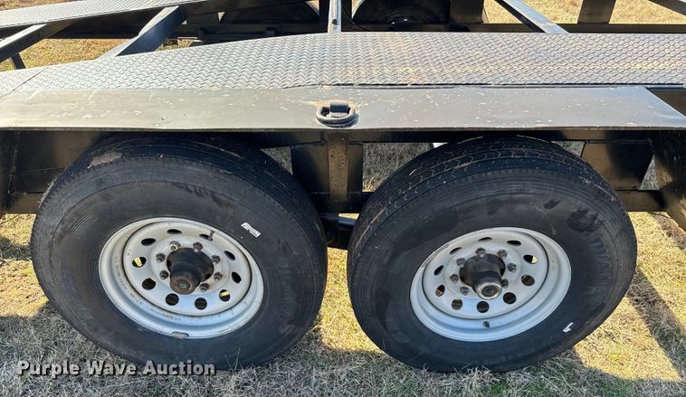 image for item EJ0329 2014 Kaufman equipment trailer