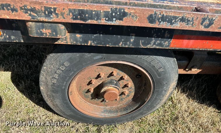 image for item EJ0330 1996 Belshe  FB-18 equipment trailer