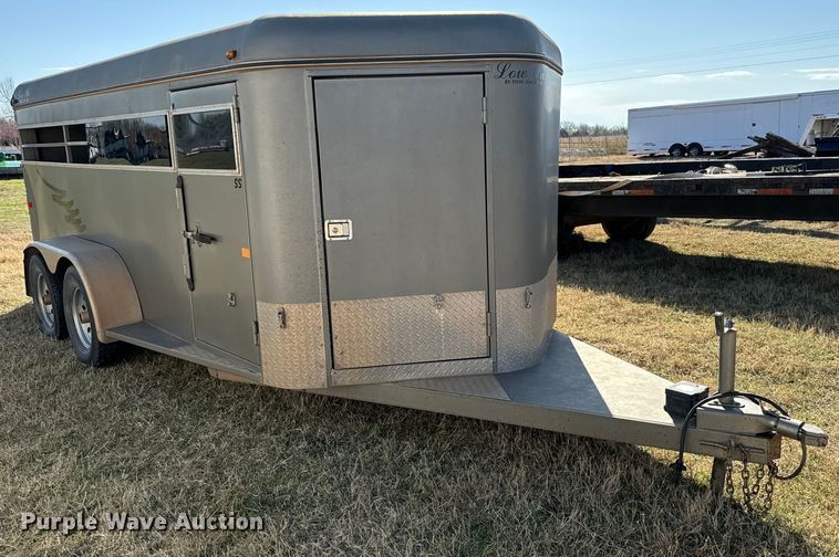 image for item EJ0331 2017 Titan livestock trailer