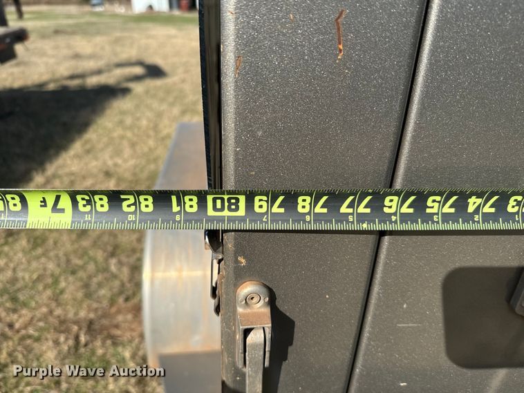 image for item EJ0331 2017 Titan livestock trailer