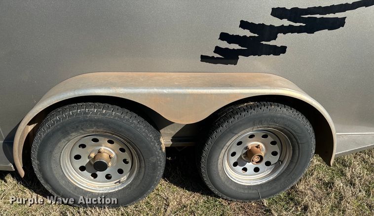 image for item EJ0331 2017 Titan livestock trailer