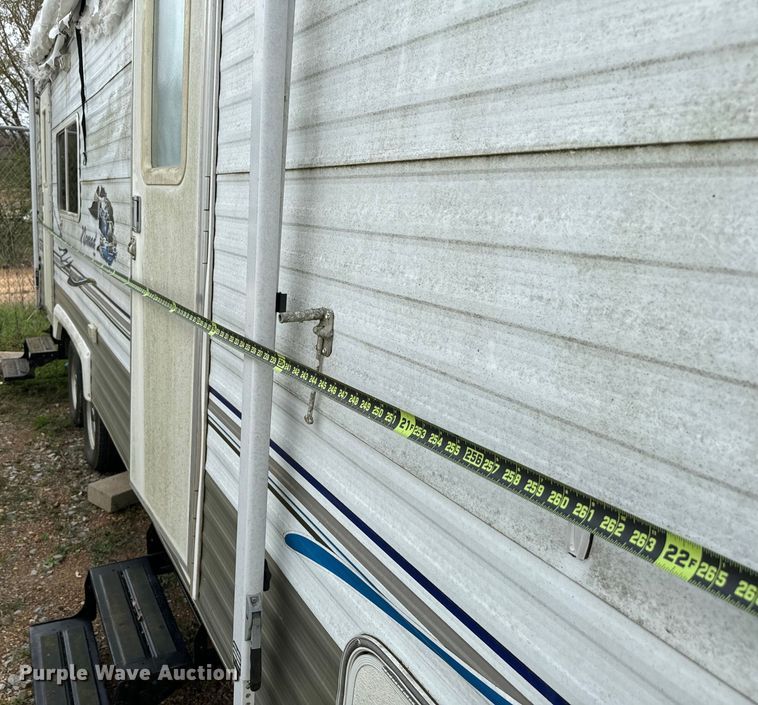 image for item EJ0340 2006 Skyline Nomad camper