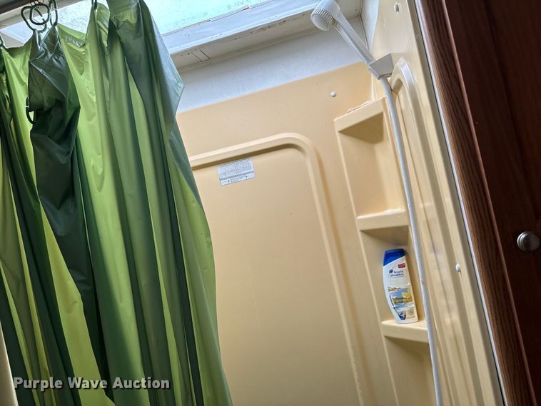 image for item EJ0340 2006 Skyline Nomad camper